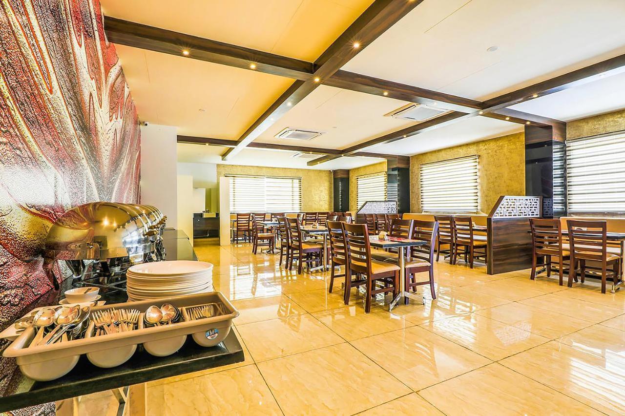 Kvr Capitol Suites Vijayawada Exterior photo